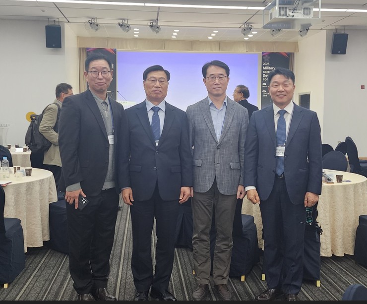 군사보안 발전 포럼 3번째 첨부파일 이미지